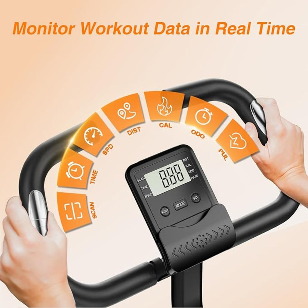 Håndholdt elektronisk enhed med digitalt display og orange ikoner på en beige baggrund